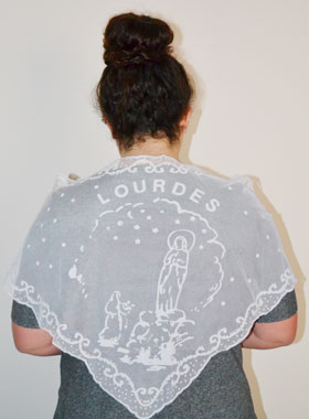 Scialle Mantilla di Lourdes Ricamato Bianco (pic 1)