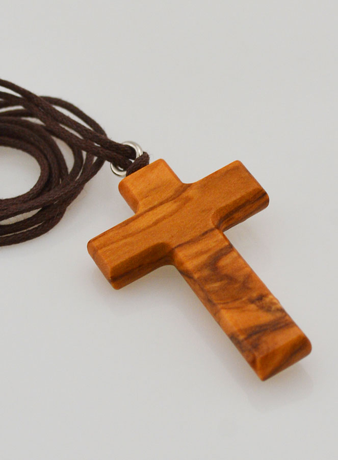 Ciondolo Croce in Legno d'Ulivo col Cristo Argentato (pic 4)