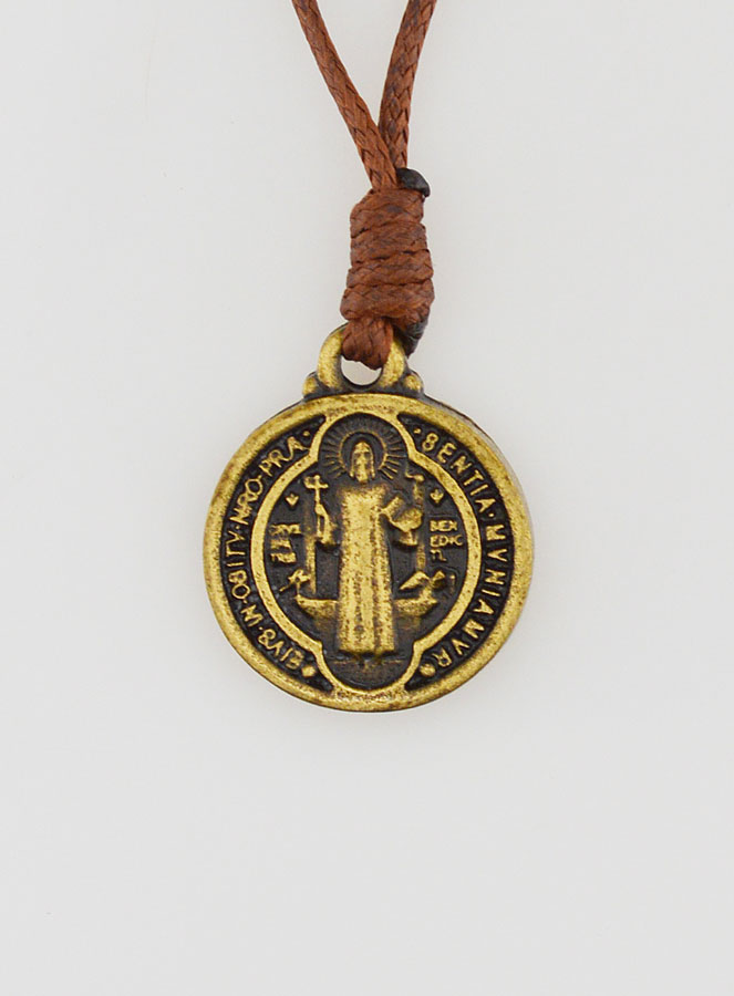 Medaglia di San Benedetto con Cordone (pic 2)