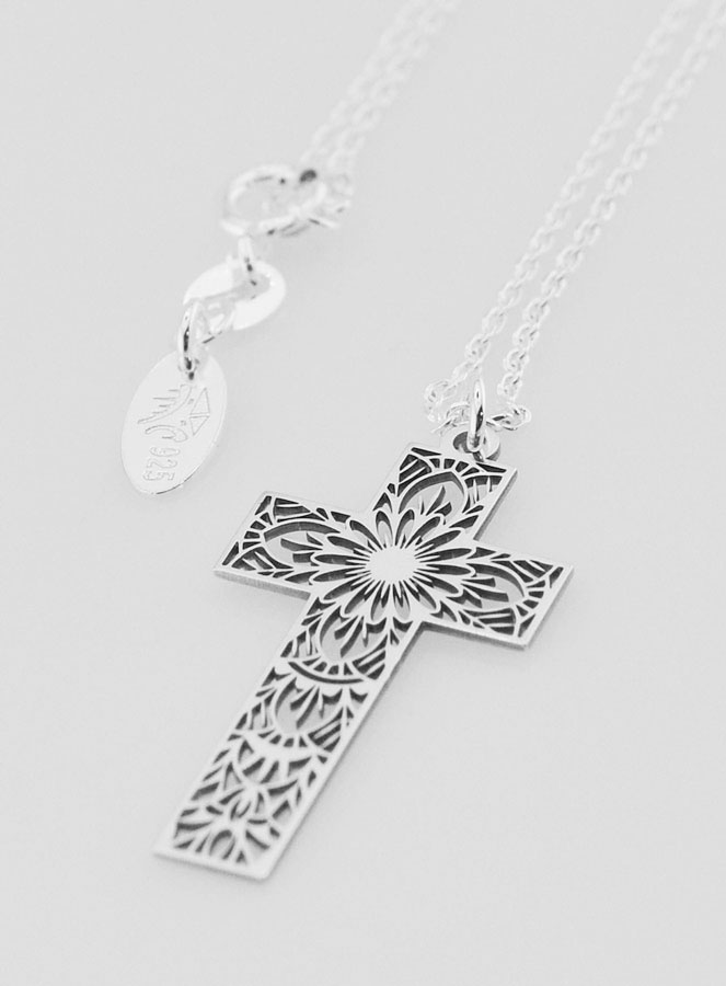 Collana Religiosa con Croce Traforata Mandala (pic 3)