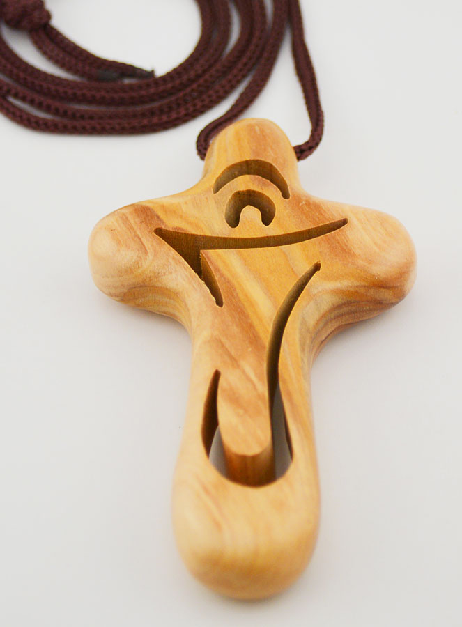 Ciondolo Croce Traforata in Legno d’Ulivo (pic 3)