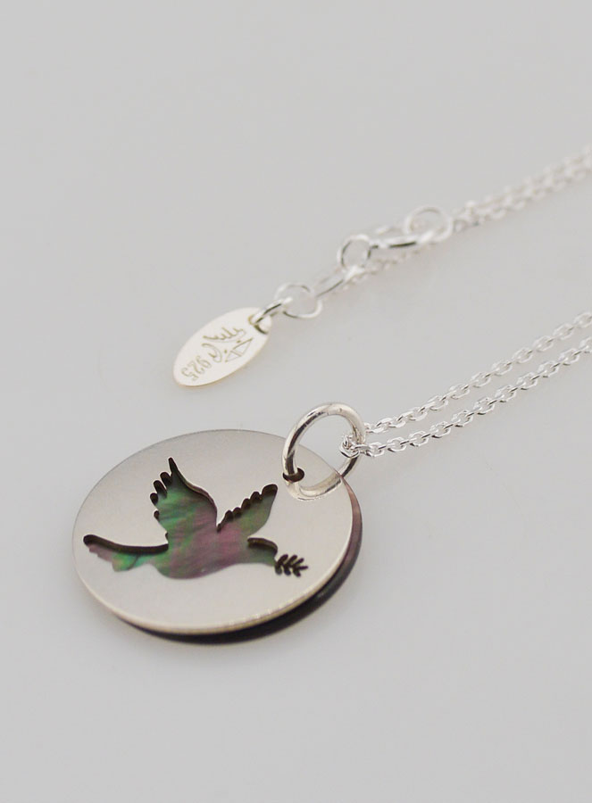 Collana Colomba Traforata - Argento e Madreperla (pic 1)
