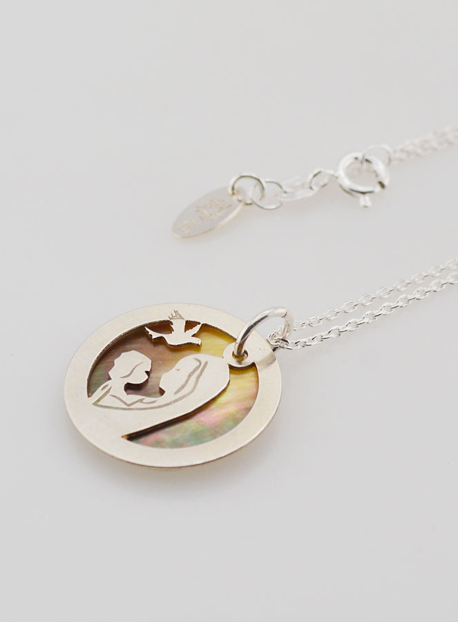Collana Madonna con Bambino & Colomba – Argento & Madreperla (pic 1)