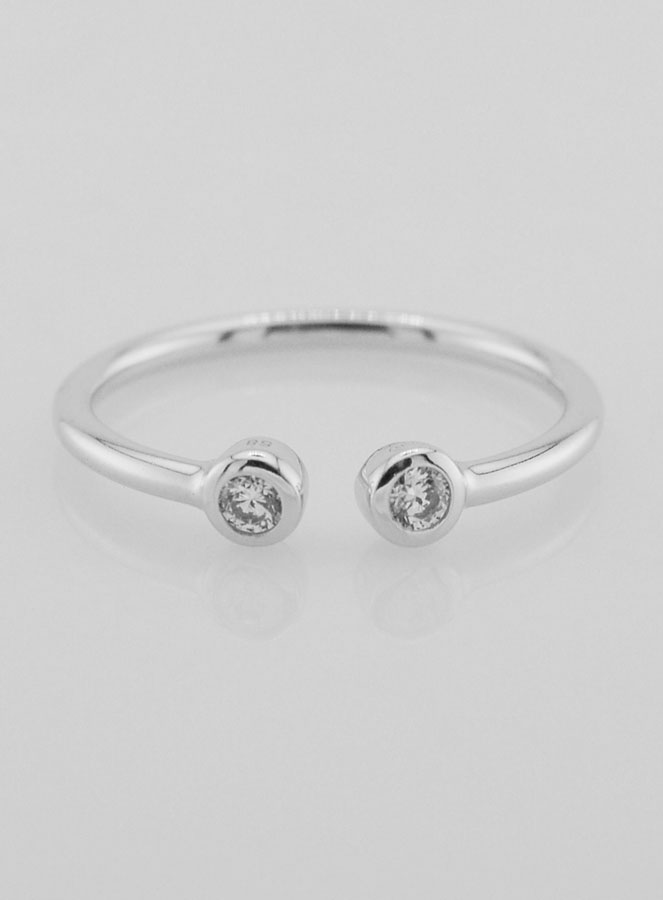Anello Aperto in Argento e Zirconi - Misura 18 (pic 1)