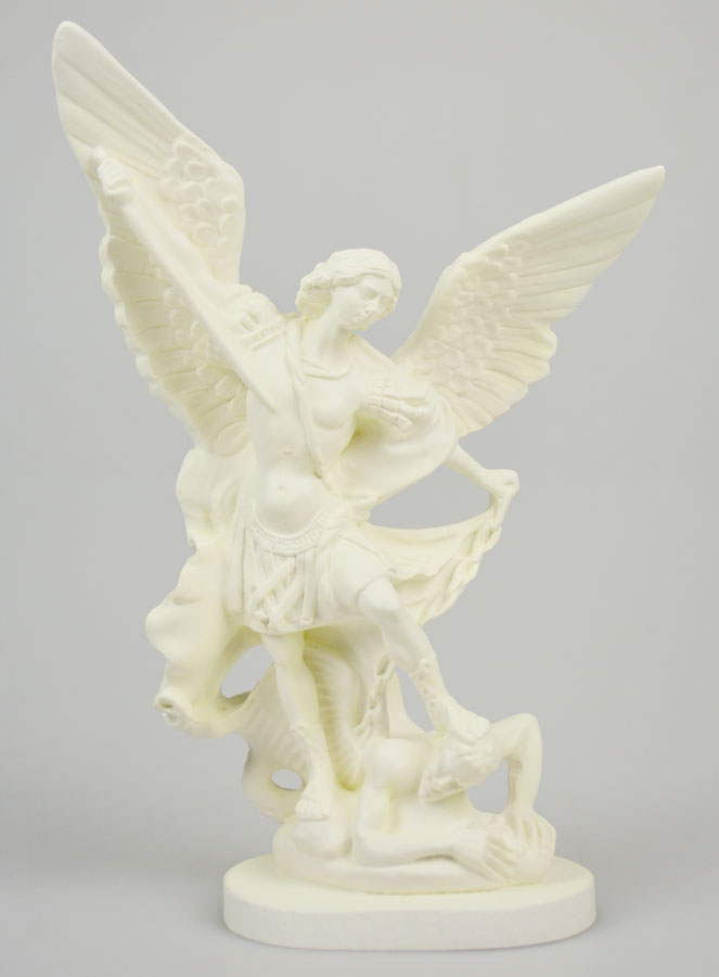 Statua di San Michele in Resina Fosforescente - 20cm (pic 1)