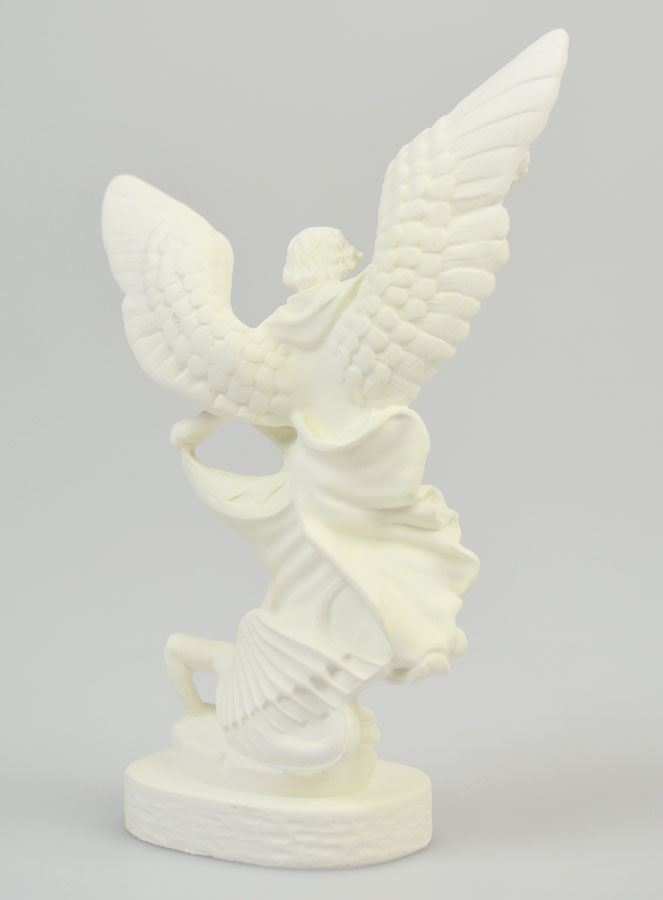 Statua di San Michele in Resina Fosforescente - 12cm (pic 4)