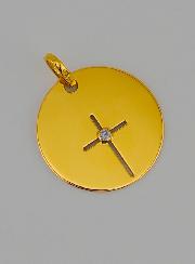 Medaglia Croce di Gesù Traforata in Oro e 1 Diamante