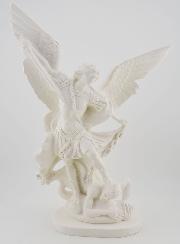 Statua di San Michele in Resina Fosforescente - 30 cm
