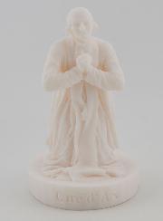 Statua del Santo Curato d'Ars in Alabastro - 12cm